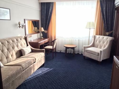 Hotel Oktyabrskaya
