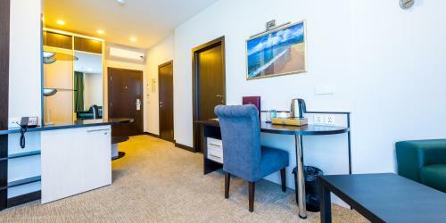 Reston Hotel & Spa