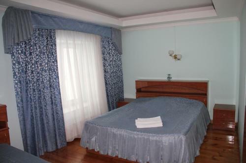 Galas Hotel