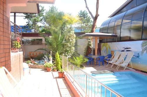 Hostal Guest House Kamielia