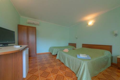 Hostal Guest House Orhideya