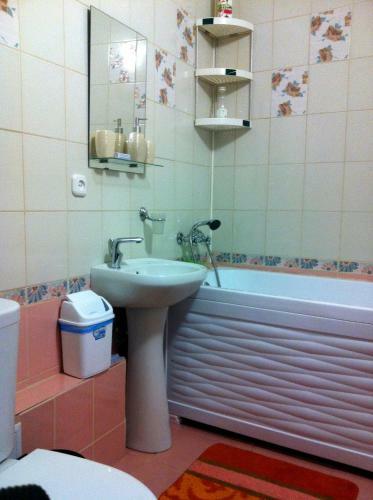 Apartment On Zapadnaya 16