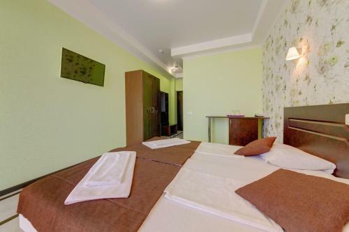 Yason Hotel