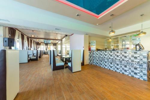 Yason Hotel