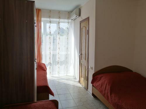 Hostal Na Solnechnoy 8 Guest House
