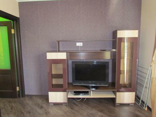 Apartment On Druzhby 14