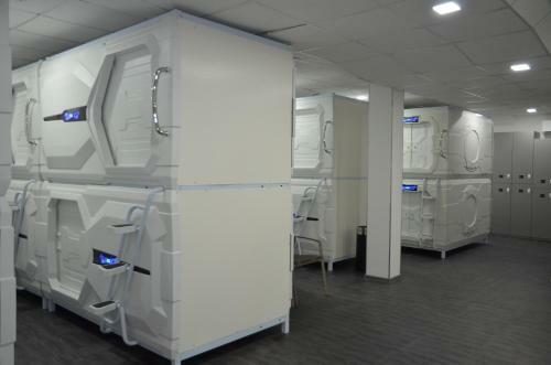 Capsule Hotel Zodiac