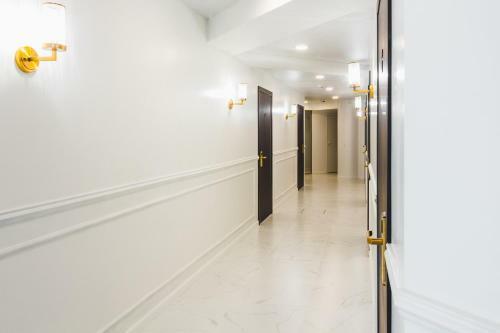 Vladistay Hotel