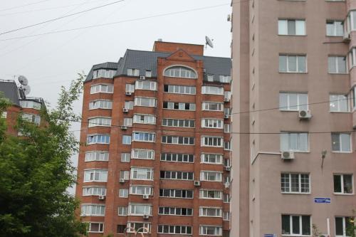 Apartment On Partizanskiy Prospekt 58