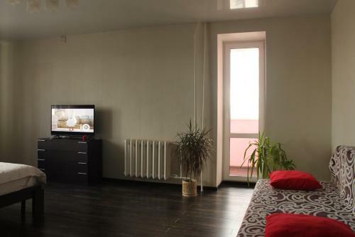 Apartment On Dalnyaya 18a