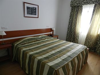 Bed & Breakfast Albergaria Senhora Do Espinheiro