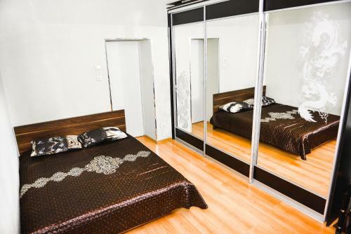 W Apartament Krepostnaya 13