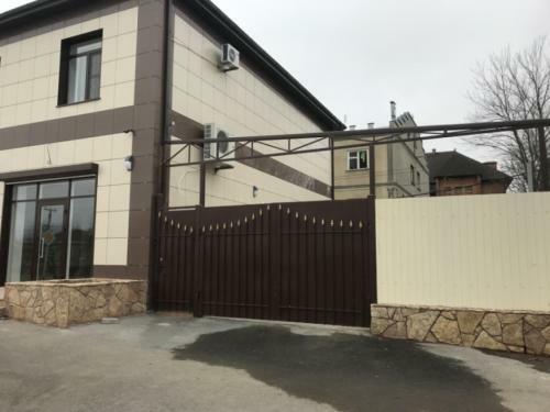 Hotel Guesthouse On Estokskaya 106 V