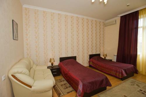 Kosmos Hotel