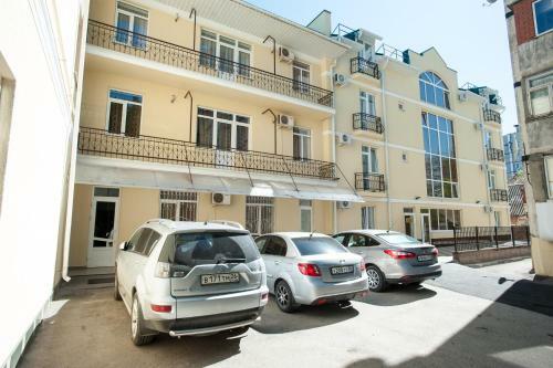 Kosmos Hotel