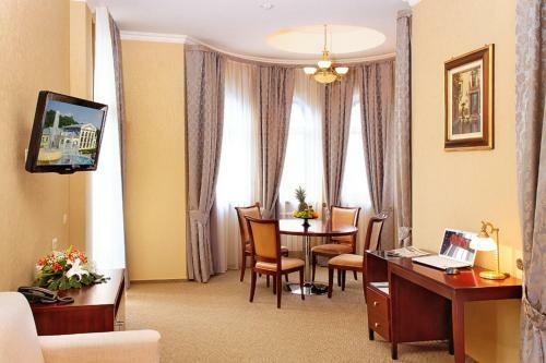 Hotel Pansionat Plaza Essentuki