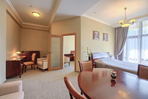Hotel Pansionat Plaza Essentuki