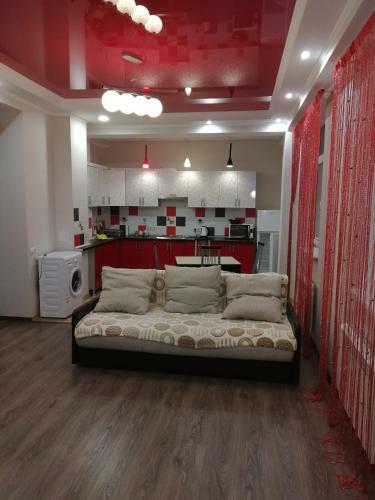 Apartment On Oktyabrskaya