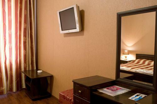 Russ Hotel