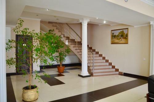 Sun Hotel