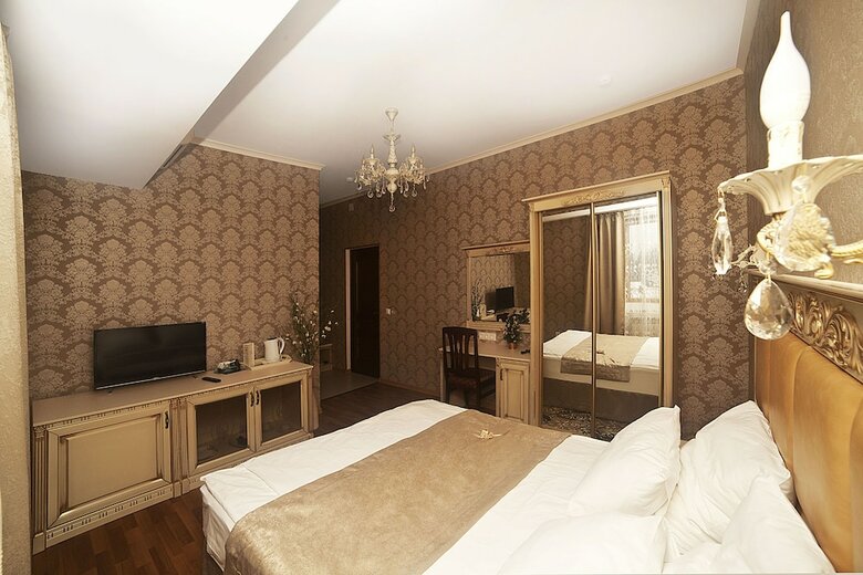 Kras Hotel Resort & Spa