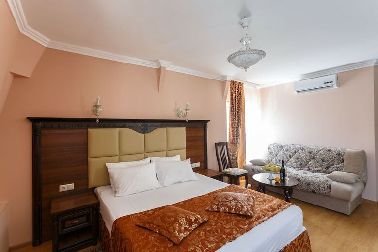 Kras Hotel Resort & Spa