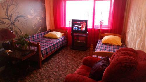 Apartamento 2-? ???? ???????? ?? 8 ???, ???? - 100 ? ?? ?4