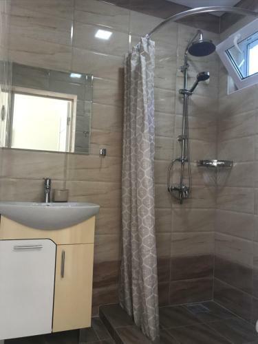 Hostal Guest House Mirana