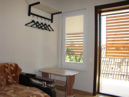 Hostal Guest House On Shmidta 147