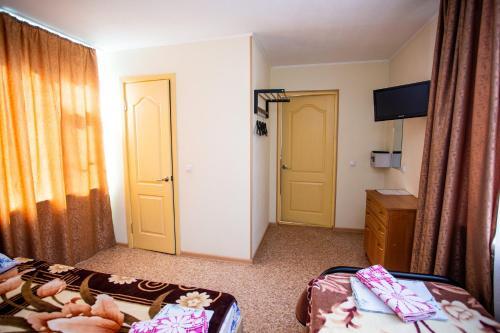 Hostal Guest House On Shmidta 147