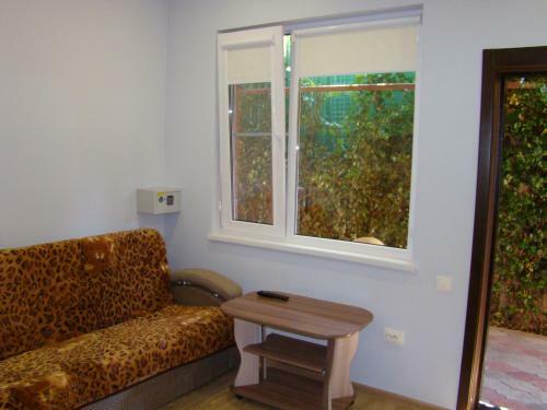 Hostal Guest House On Shmidta 147