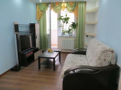 Apart-hotel On Solnechniy 10