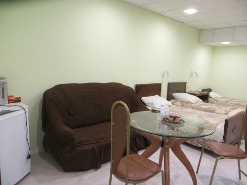Apart-hotel On Solnechniy 10