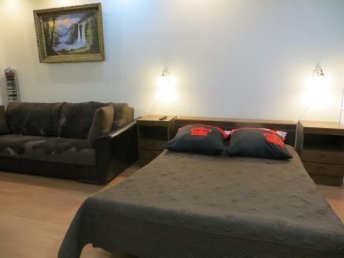 Apart-hotel On Solnechniy 10