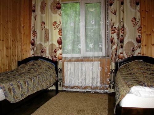 Hostal Domiki Na Ugre