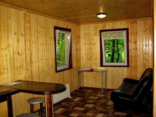 Hostal Domiki Na Ugre