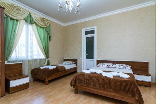 Hostal Zhasmin Guest House
