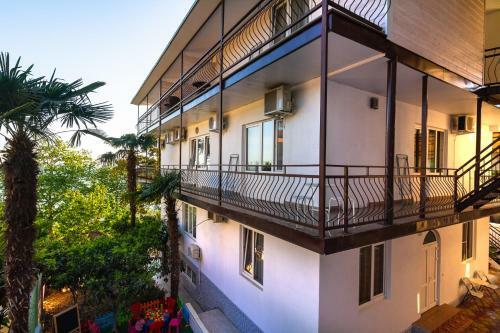 Hostal Zhasmin Guest House