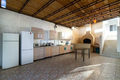 Hostal Zhasmin Guest House