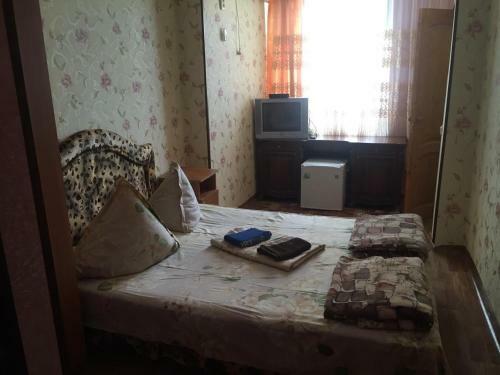 Hostal Azalia Guest House