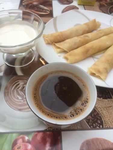Hostal Azalia Guest House