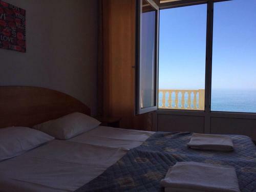 Hostal Villa A-loo Guest House