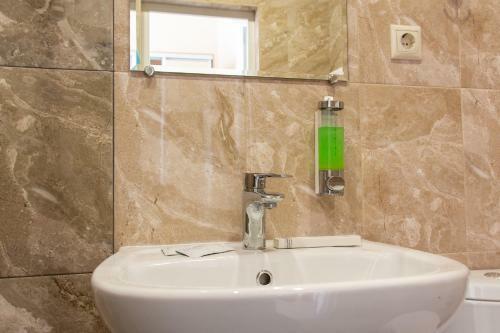 Hostal Guest House Rodina
