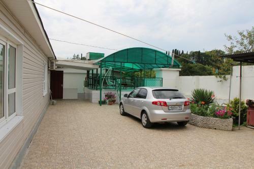 Hostal Prostor Guest House