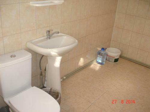 Hostal Yuzhanochka Guest House