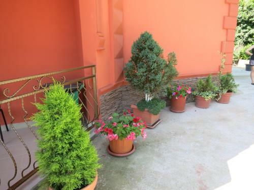 Hostal Dobry Kit Guest House