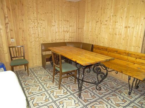 Hostal Yakor