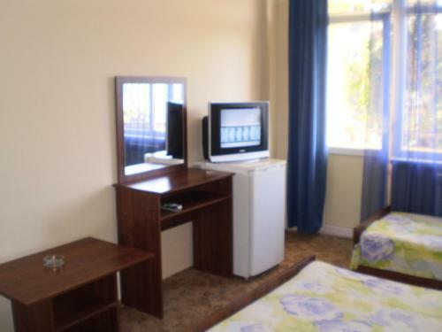 Hostal Guest House Almira