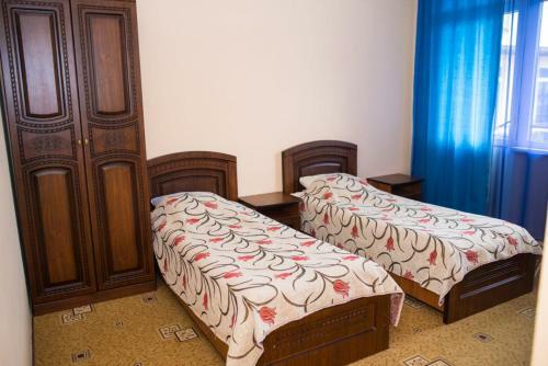 Hostal Guest House Almira