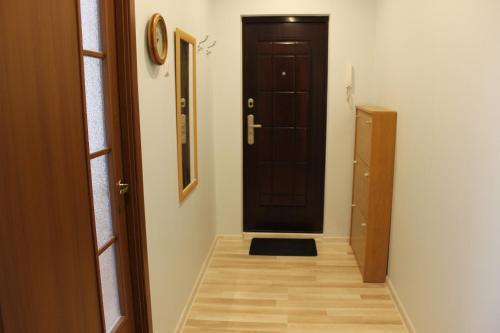 Apartments Near Botanical Garden